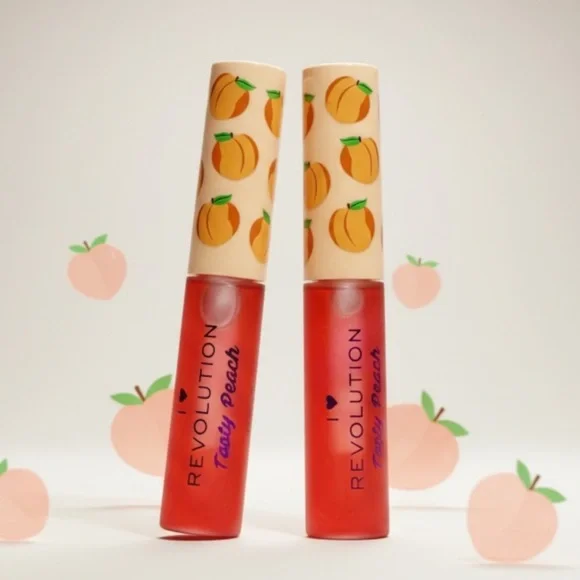 Revolution Tasty Peach Lip Oil - Picture 7 of 8